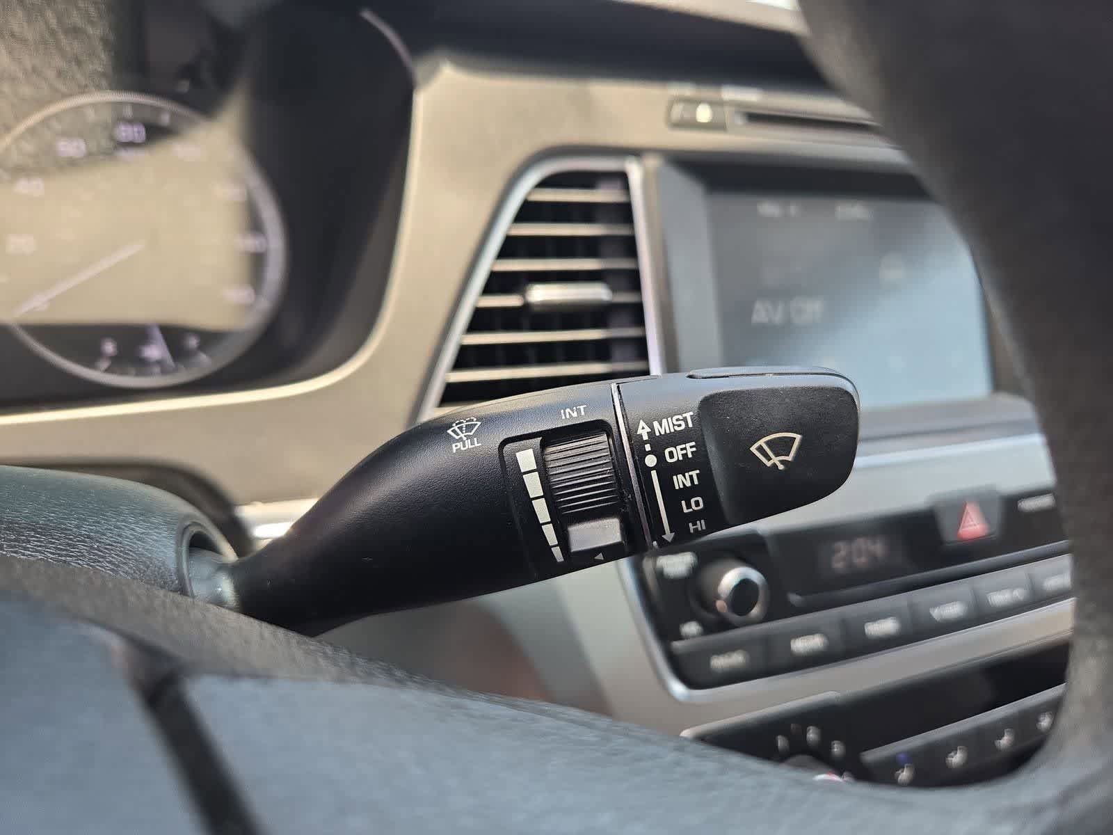 Used 2017 Hyundai Sonata SE FWD image 23