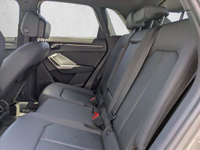 Used 2020 Audi Q3 2.0T Premium w/ Convenience Package AWD/4WD image 20