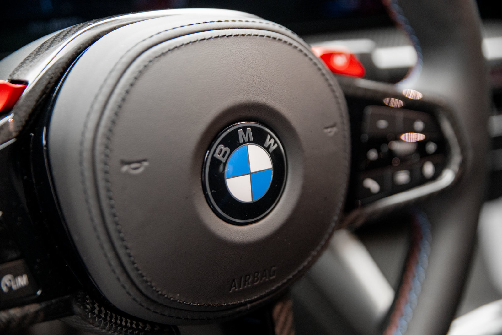 Used 2026 BMW M2 w/ Lighting Package RWD image 21