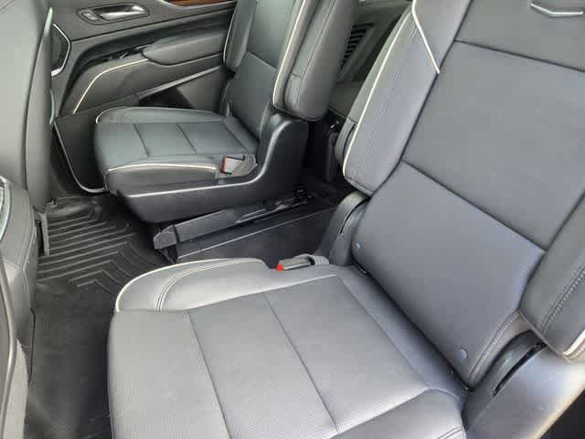 Used 2022 Cadillac Escalade Premium Luxury RWD image 12
