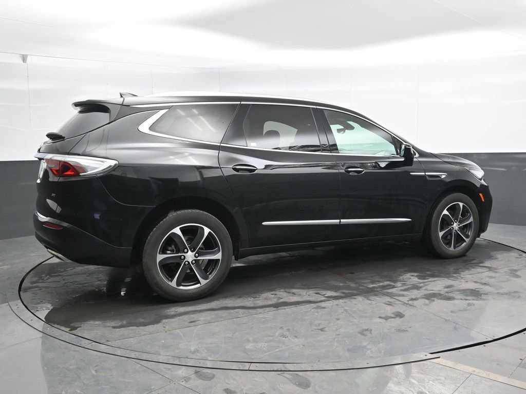 Used 2022 Buick Enclave Essence w/ Experience Buick Package image 3