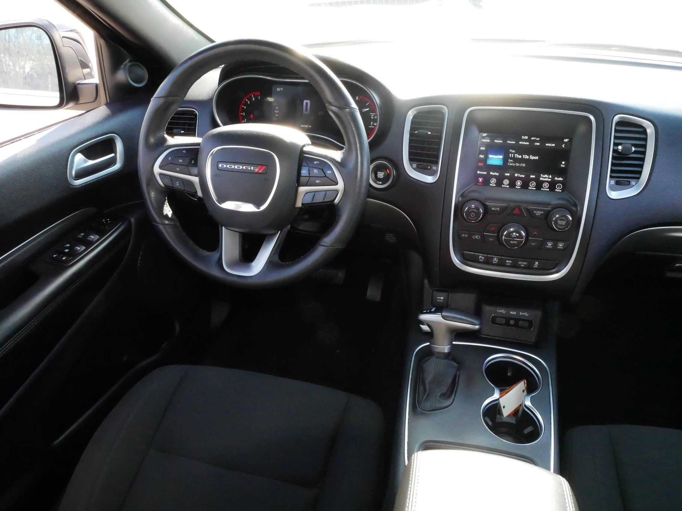 Used 2019 Dodge Durango SXT image 7