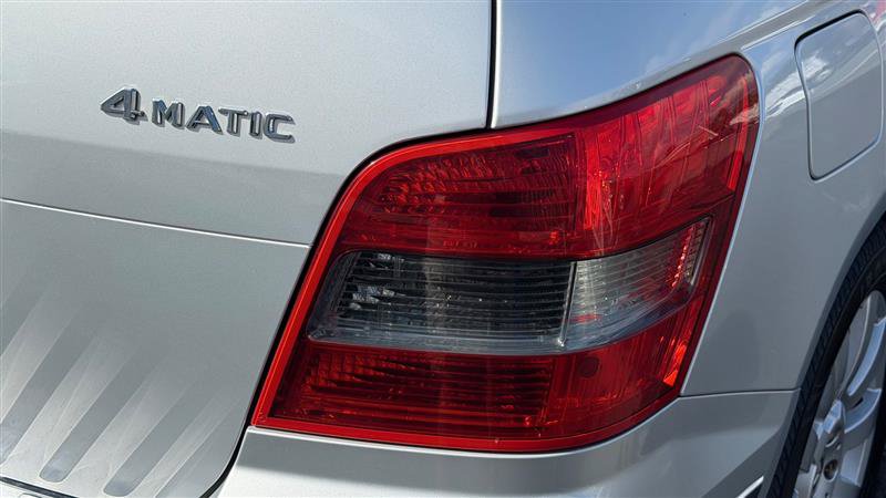 Used 2012 Mercedes-Benz GLK 350 4MATIC image 14