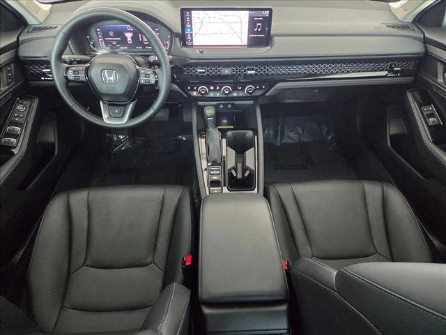 Used 2025 Honda Accord Touring image 19