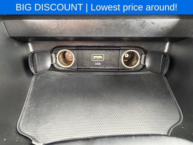 Used 2024 Kia Soul LX w/ Option Group 015 FWD image 22