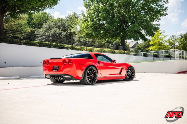 Used 2013 Chevrolet Corvette Z06 w/ 3LZ Preferred Equipment Group RWD image 21