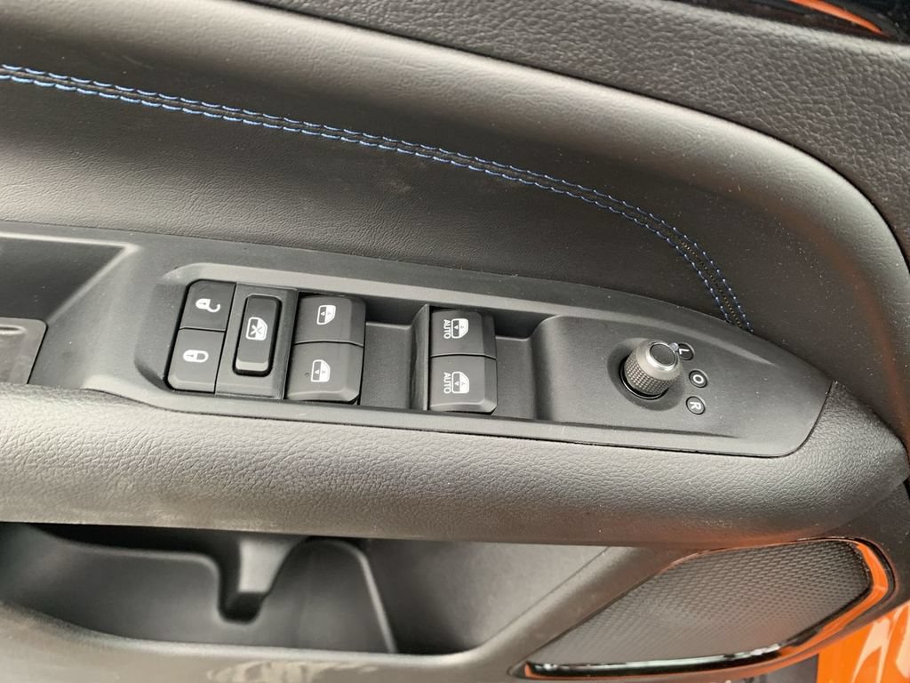 New 2026 Jeep Compass Latitude AWD/4WD image 12