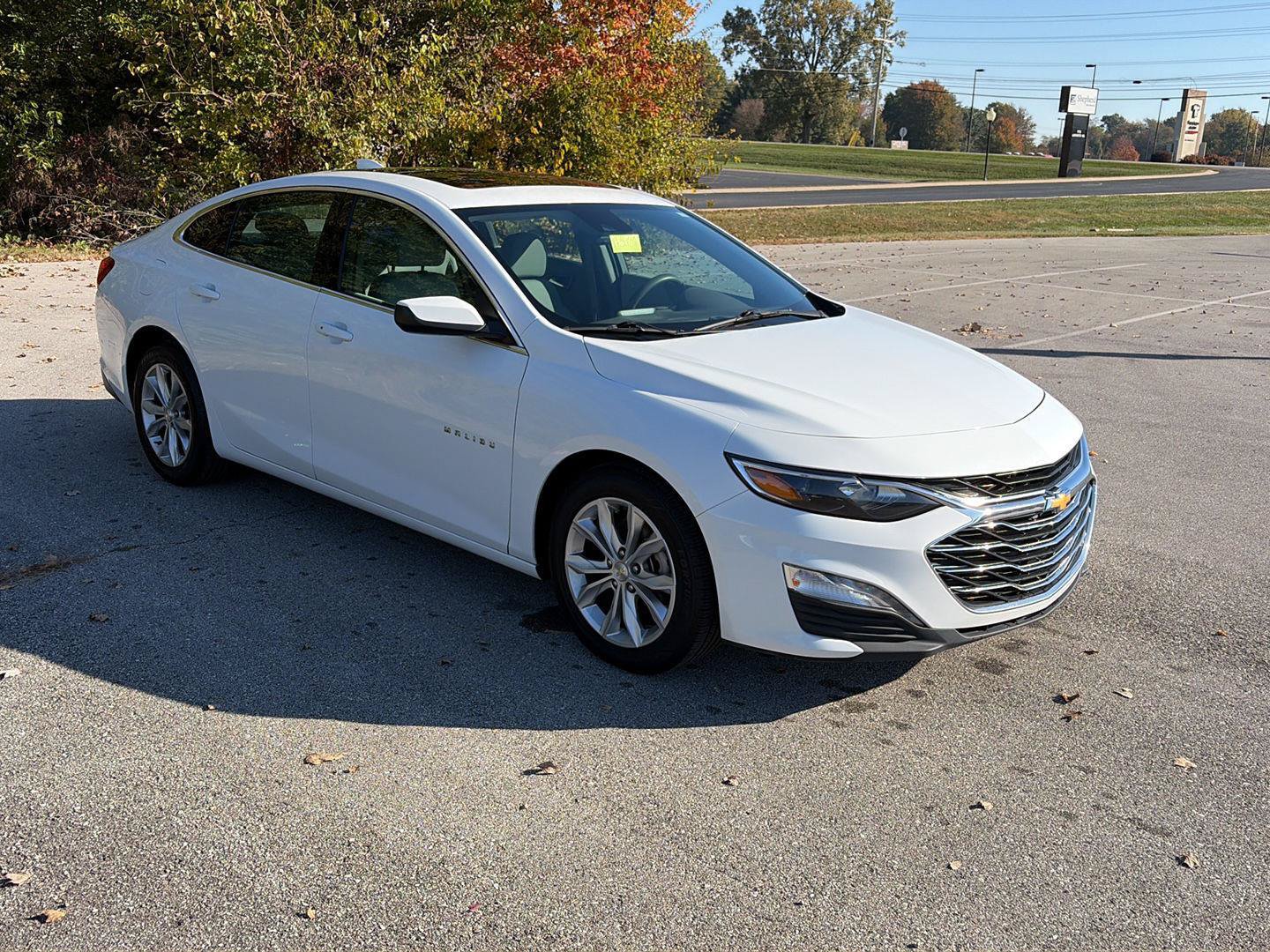 Used 2024 Chevrolet Malibu LT FWD image 7