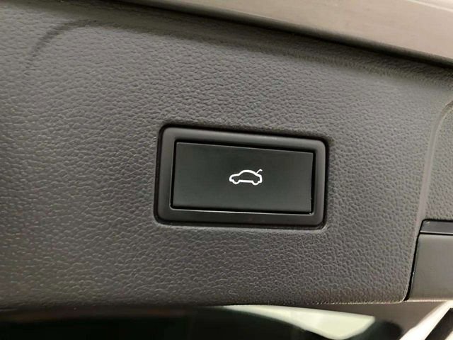 Used 2024 Volkswagen Atlas SE AWD/4WD image 10