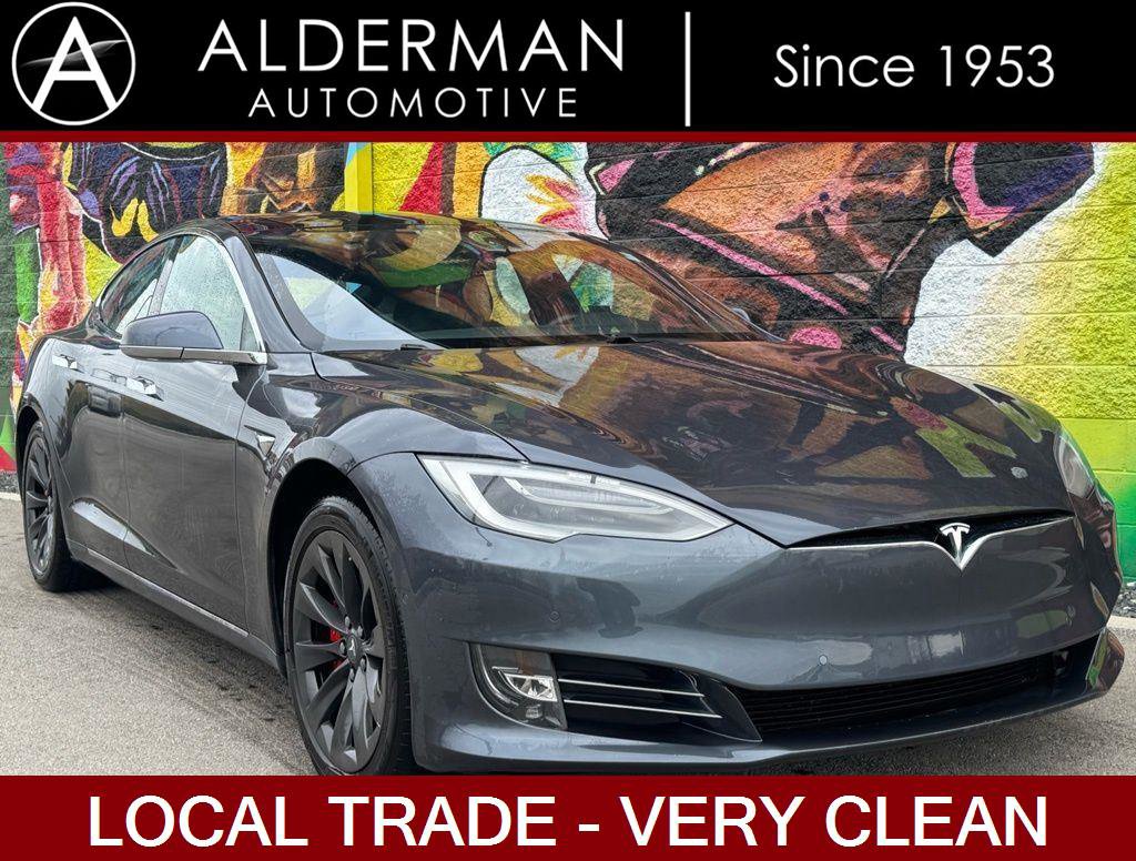 Used 2019 Tesla Model S Performance image 1