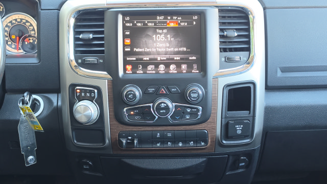 Used 2014 RAM 1500 Laramie RWD image 8