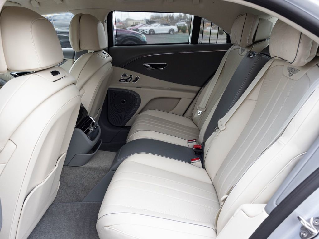 New 2026 Bentley Flying Spur Plug-In Hybrid AWD/4WD image 60