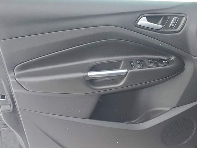 Used 2013 Ford C-MAX SEL image 26