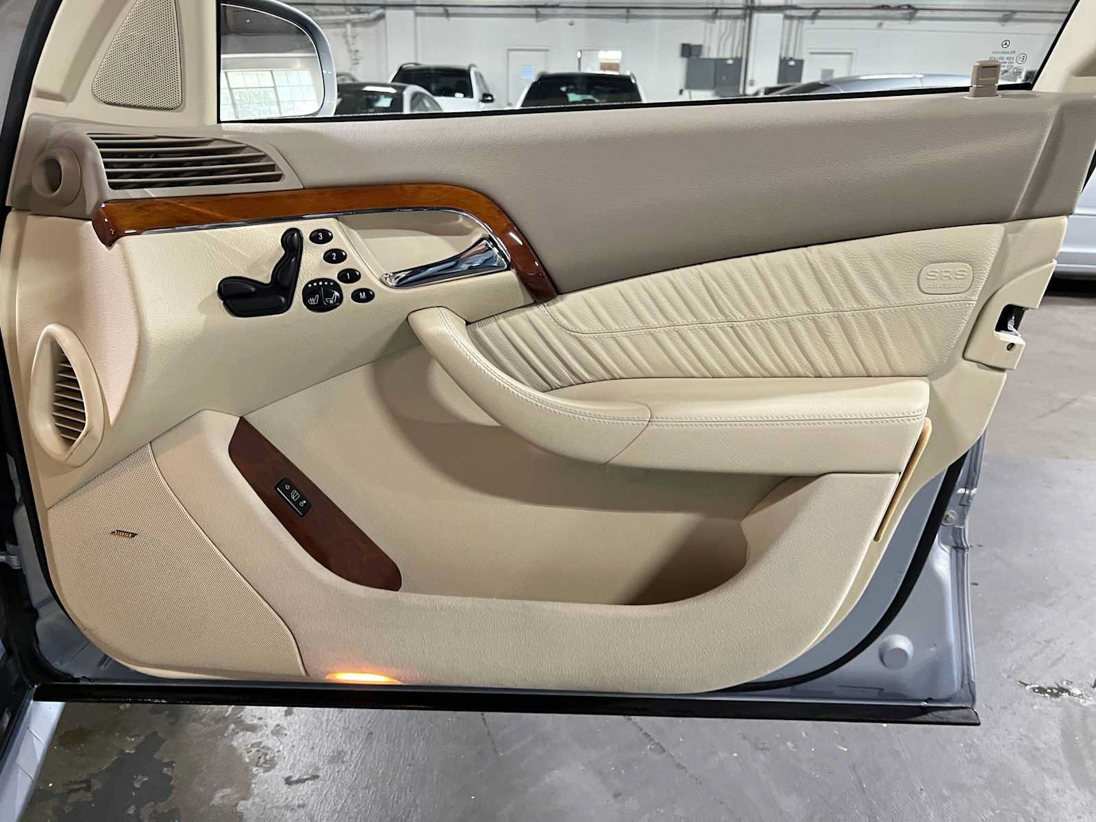 Used 2005 Mercedes-Benz S 430 image 10