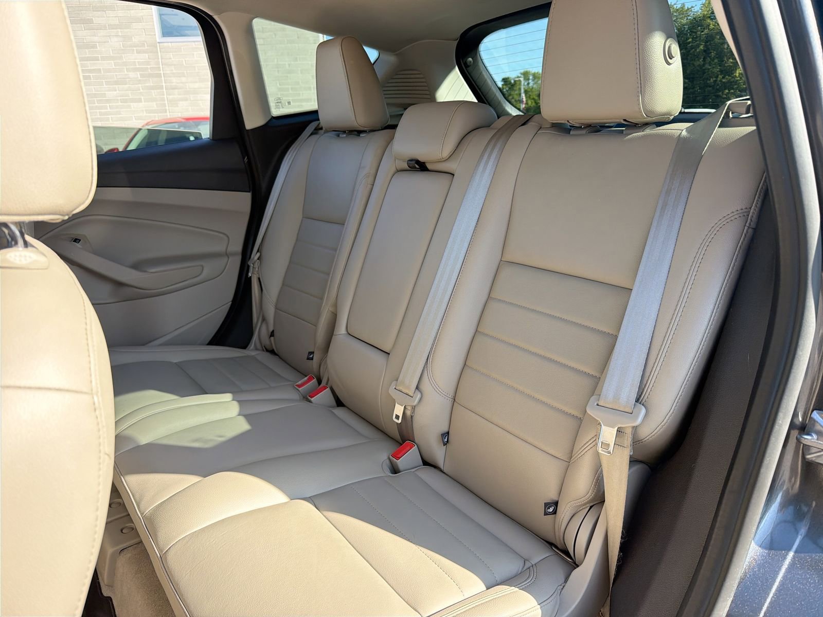 Used 2016 Ford C-MAX SEL w/ Equipment Group 302A FWD image 24