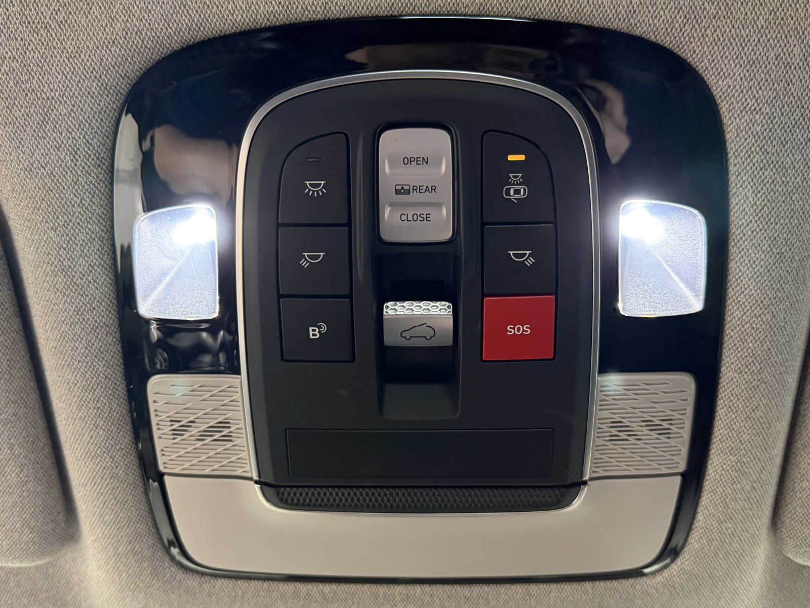 Certified 2023 Hyundai Palisade Limited AWD/4WD image 31