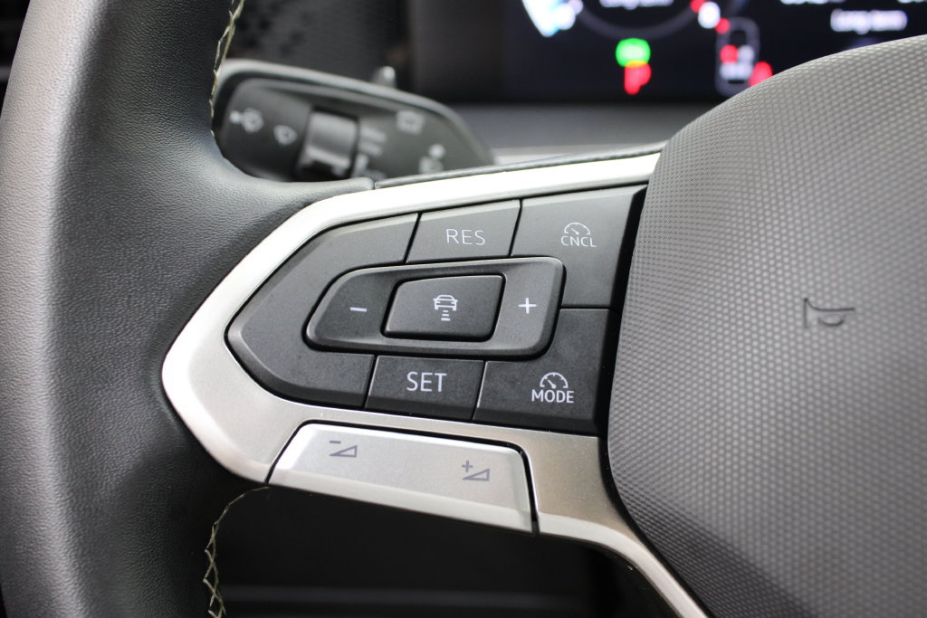 Used 2026 Volkswagen Tiguan S FWD image 23