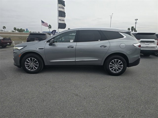 Used 2024 Buick Enclave Essence w/ Sound and Sites Package image 8