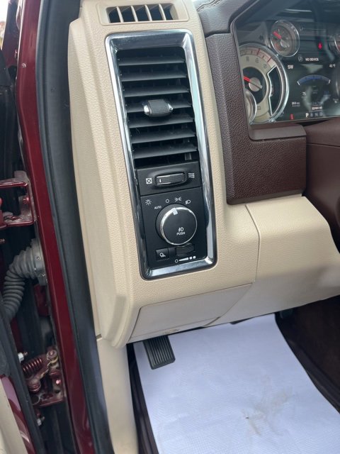 Used 2016 RAM 2500 Longhorn image 16