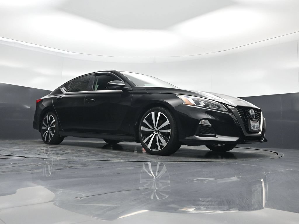 Used 2019 Nissan Altima 2.5 SR w/ SR Premium Package FWD image 4