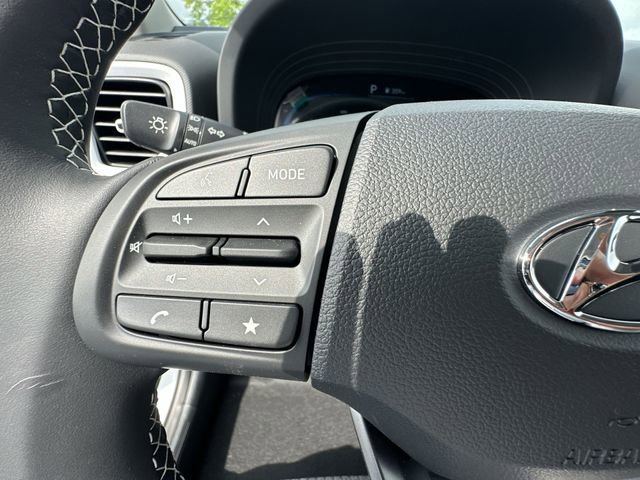 New 2026 Hyundai Venue SEL FWD image 31