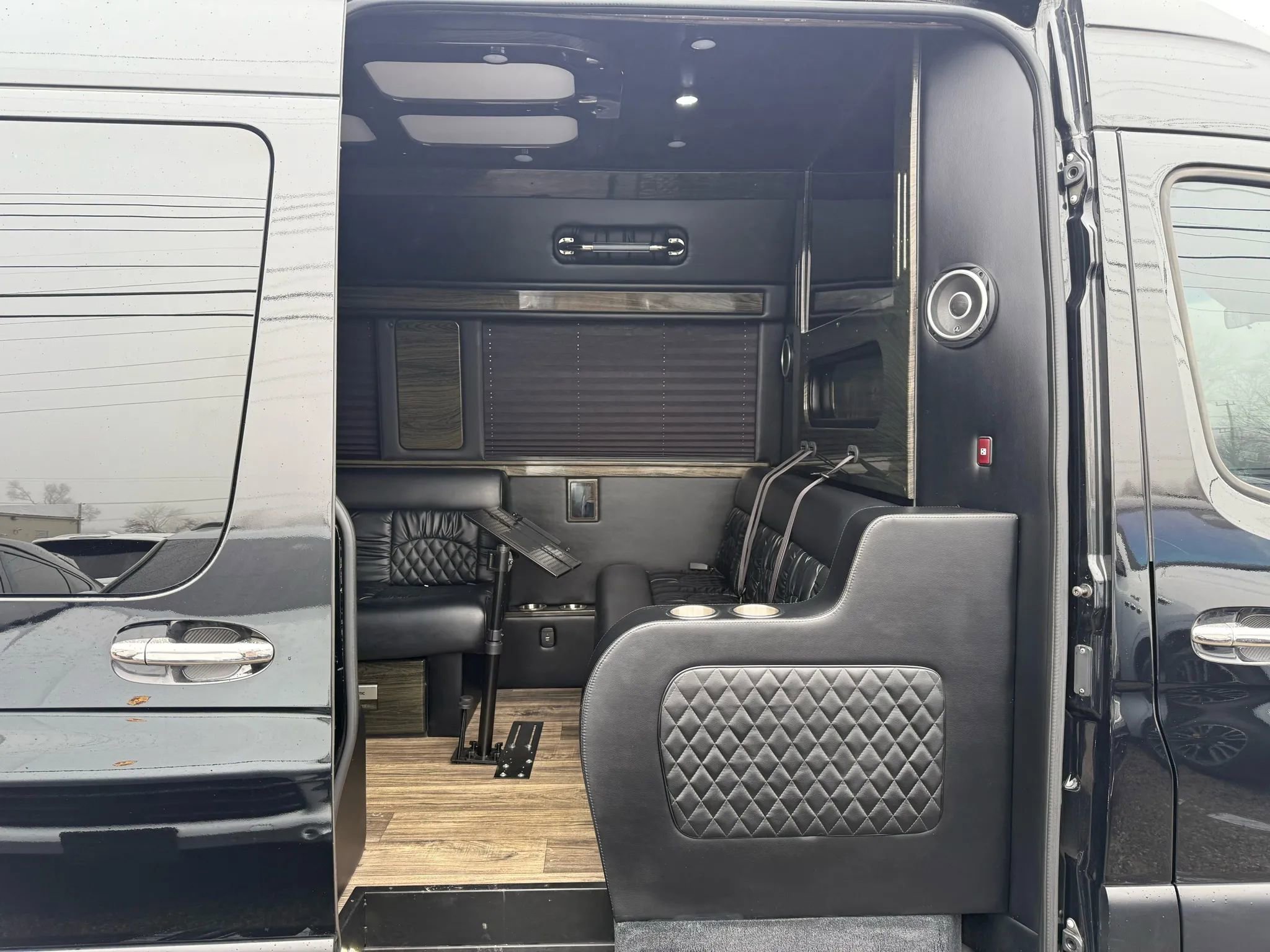 Used 2021 Mercedes-Benz Sprinter 3500 w/ Comfort Plus Package image 41