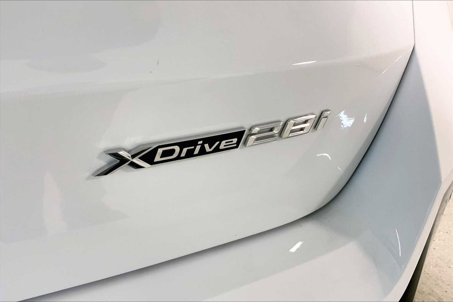 New 2026 BMW X1 xDrive28i w/ M Sport Package image 15