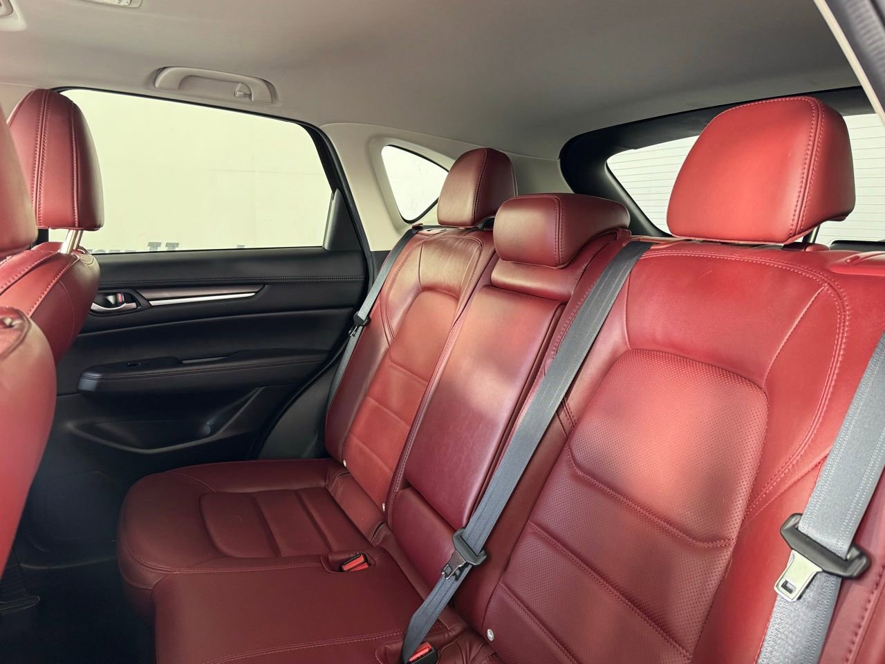 Used 2023 MAZDA CX-5 Carbon Edition image 5