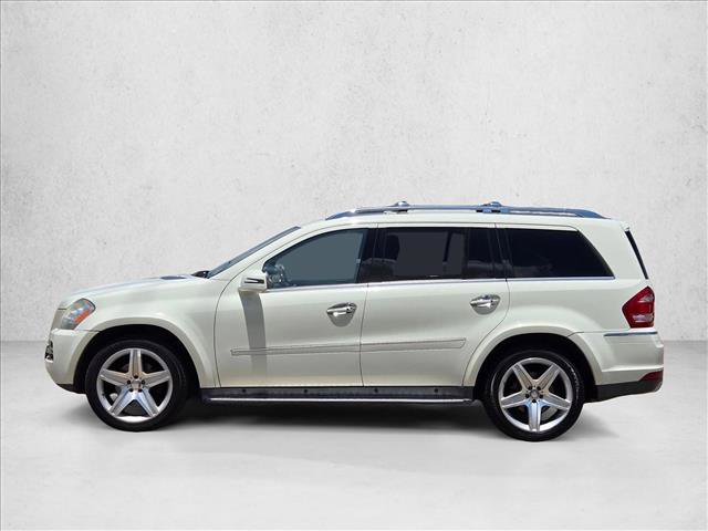 Used 2012 Mercedes-Benz GL 550 4MATIC image 8