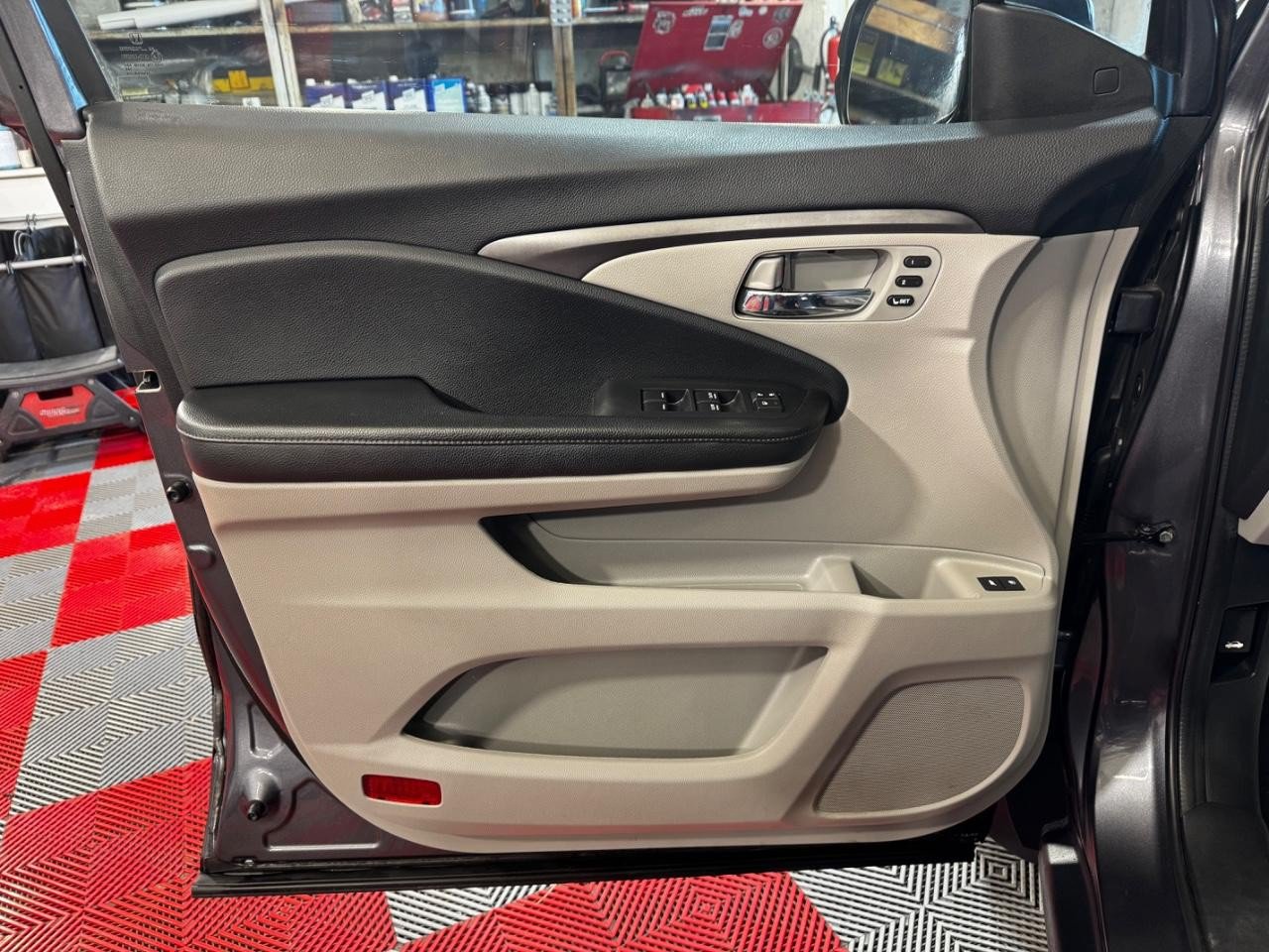 Used 2019 Honda Pilot EX-L image 18