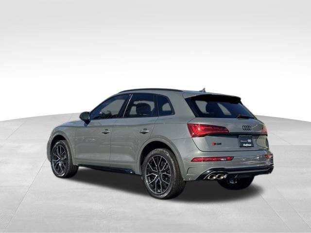 Certified 2023 Audi SQ5 Premium Plus w/ Premium Plus Package image 6