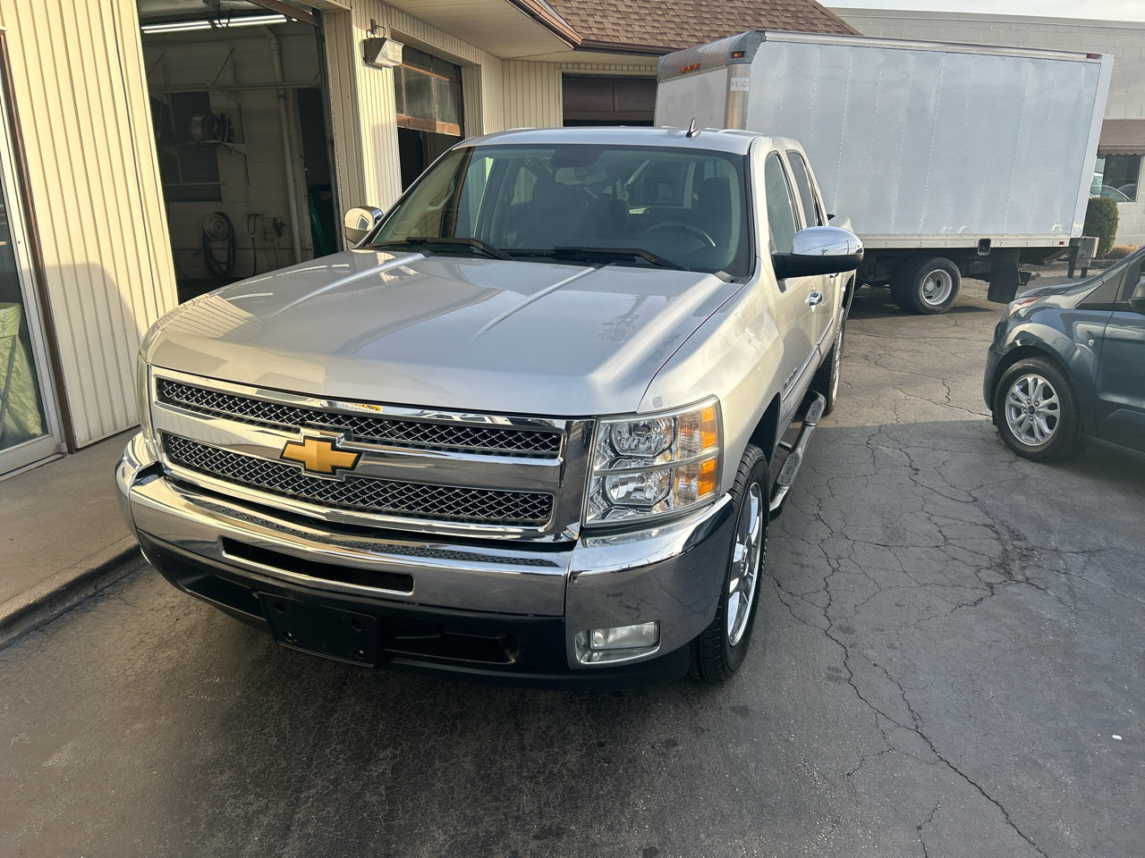Used 2013 Chevrolet Silverado 1500 LT RWD image 2
