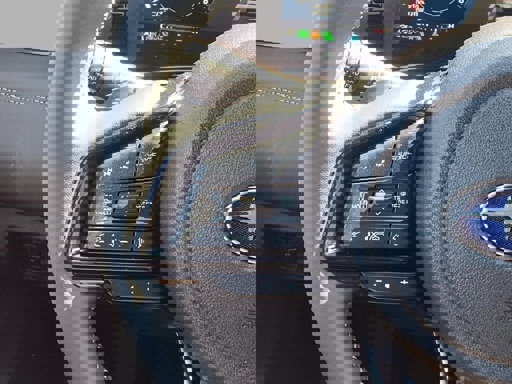 New 2026 Subaru Outback Touring image 7