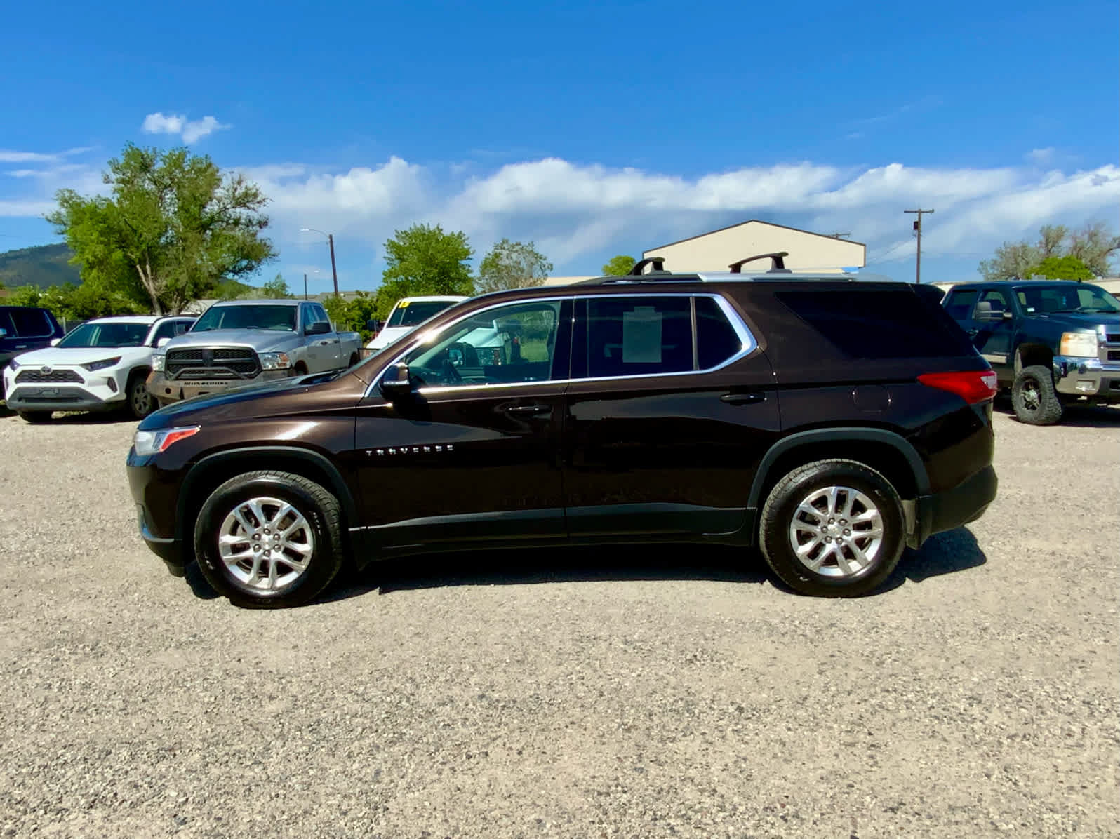 Used 2018 Chevrolet Traverse LT AWD/4WD image 2