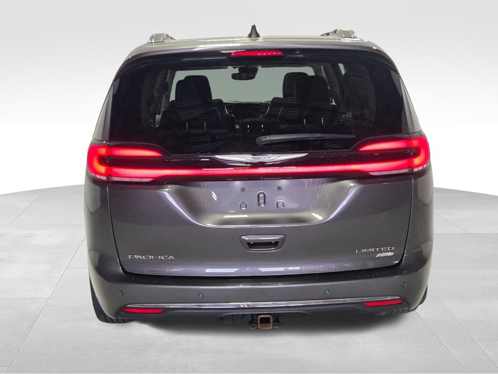 Used 2021 Chrysler Pacifica Limited AWD/4WD image 24