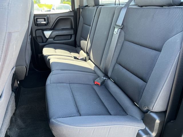 Used 2018 Chevrolet Silverado 1500 LT w/ Midnight Edition AWD/4WD image 25
