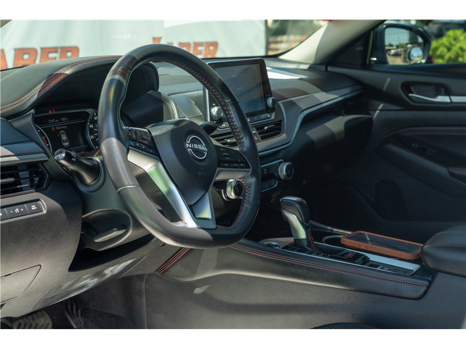 Used 2023 Nissan Altima 2.5 SR AWD/4WD image 26