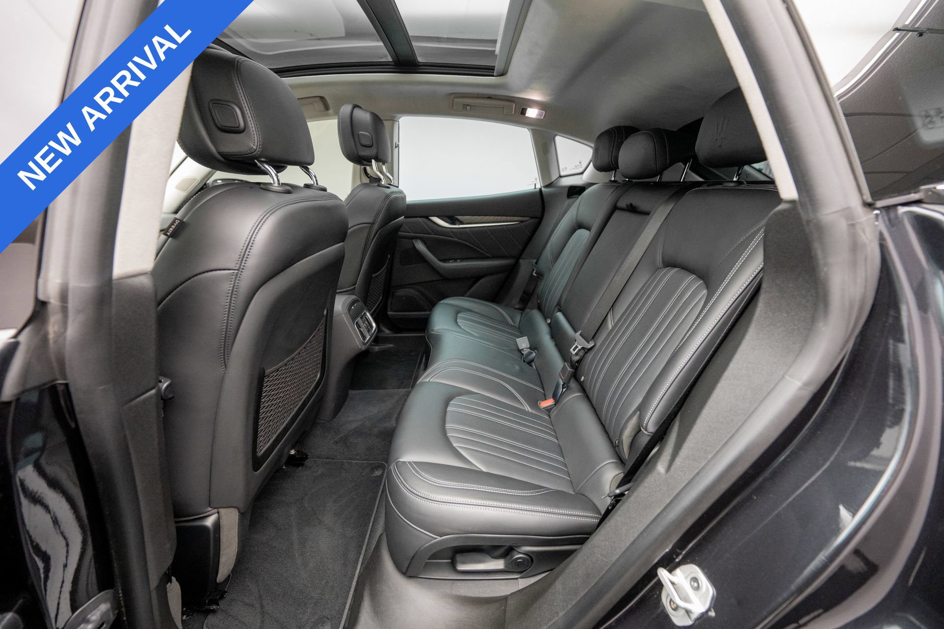 Used 2022 Maserati Levante GT AWD/4WD image 18
