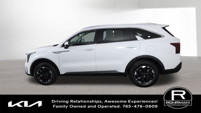 Used 2025 Kia Sorento S image 5