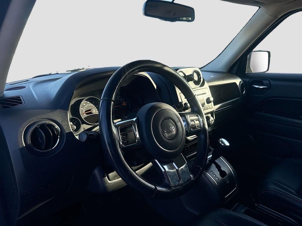Used 2017 Jeep Patriot Sport w/ Power Value Group image 9