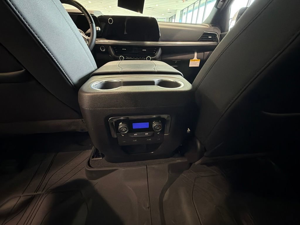 New 2026 Chevrolet Tahoe Premier AWD/4WD image 18