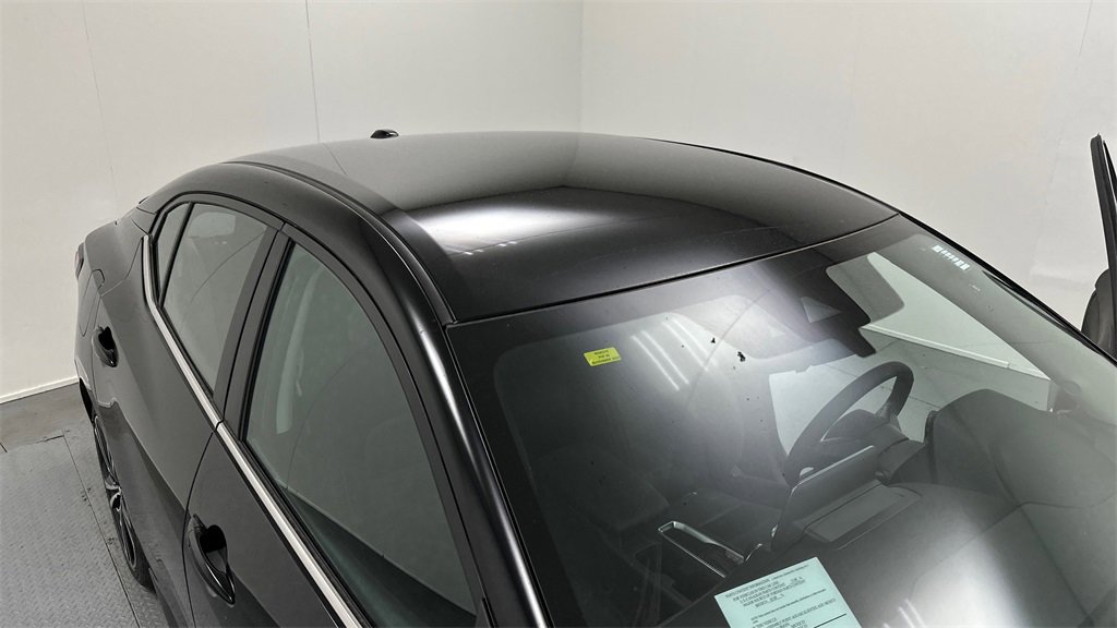 Certified 2023 Nissan Sentra SR image 12