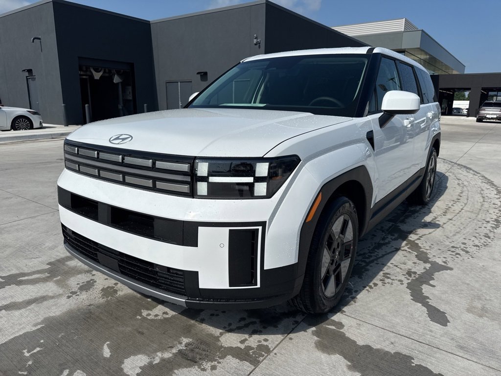 New 2026 Hyundai Santa Fe SE image 1