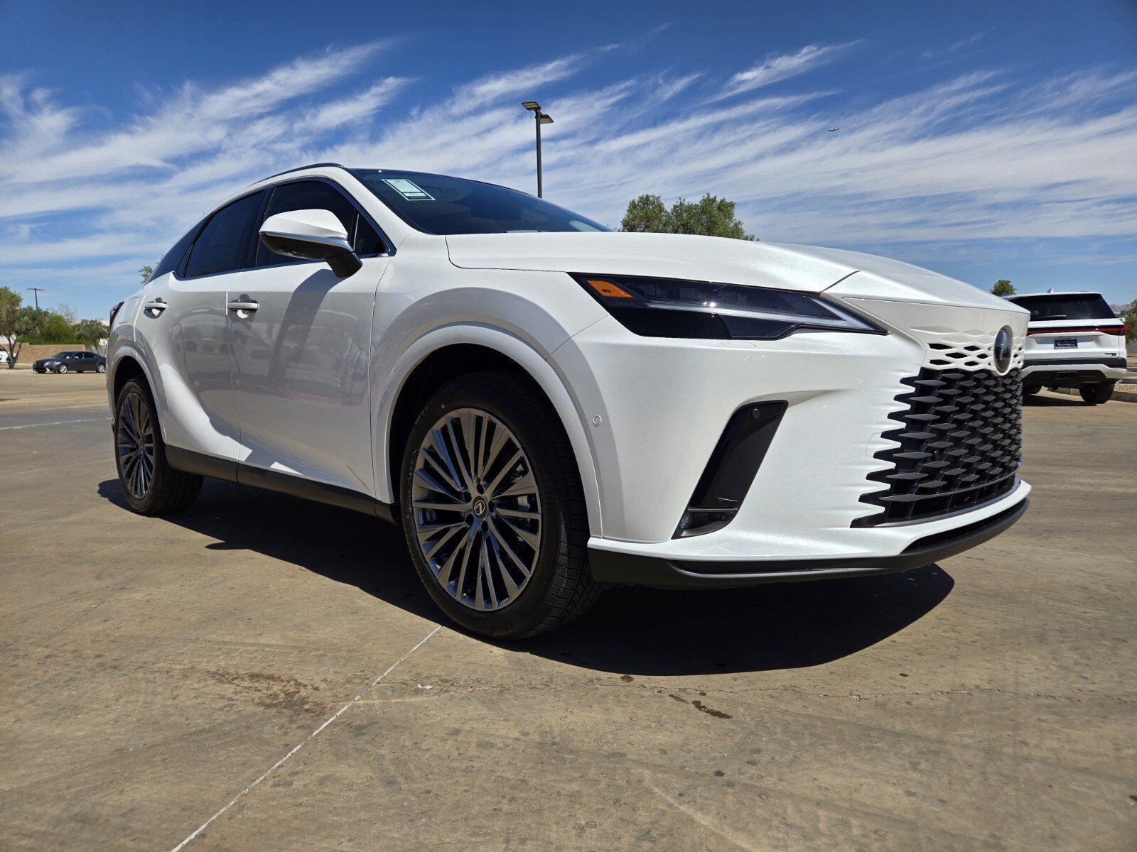 New 2026 Lexus RX 450h AWD image 2