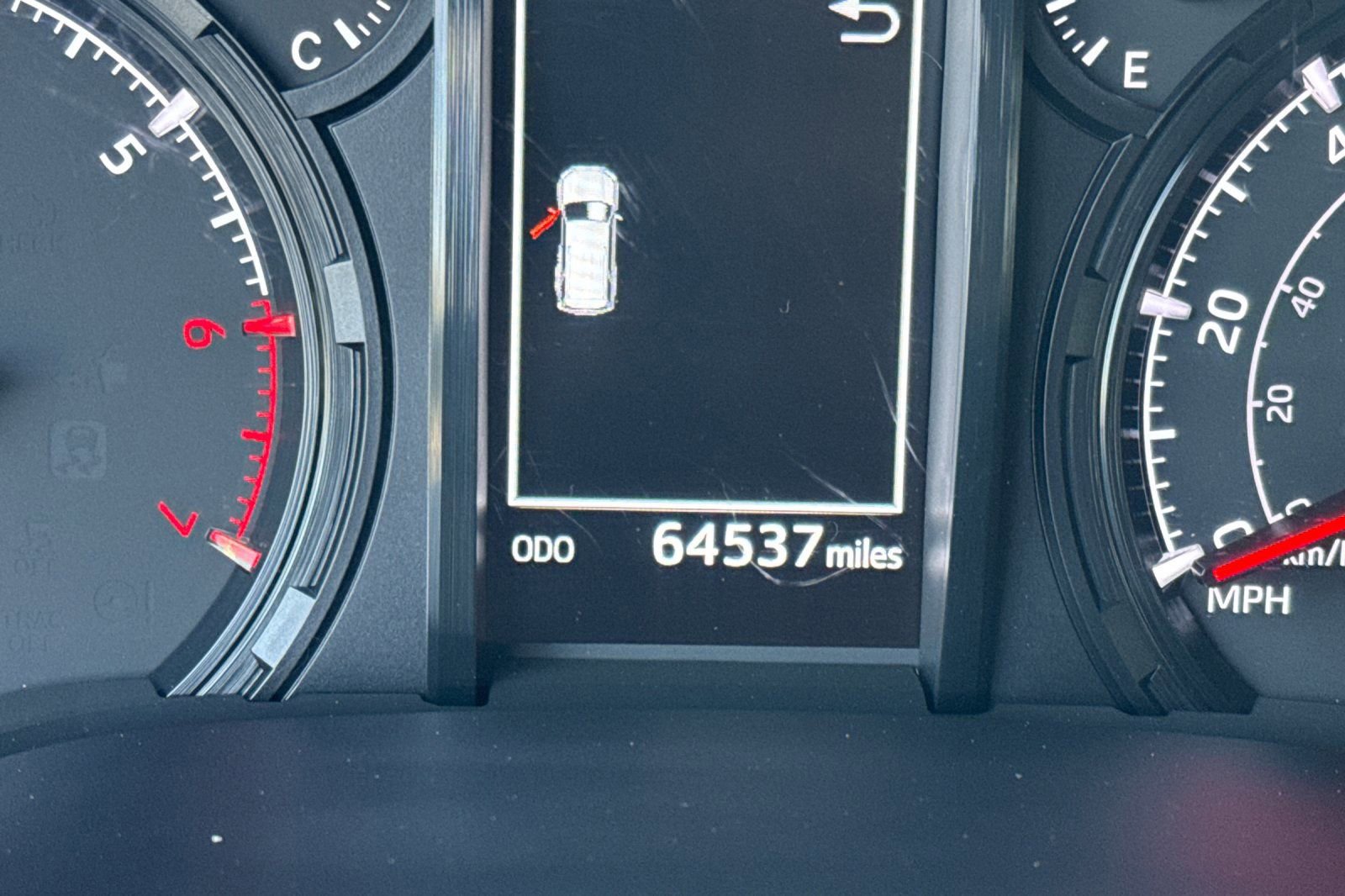 Used 2021 Toyota 4Runner SR5 Premium w/ Moonroof Package AWD/4WD image 26