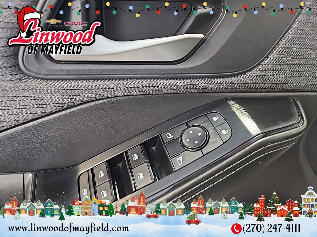 Used 2023 Nissan Rogue SV image 15