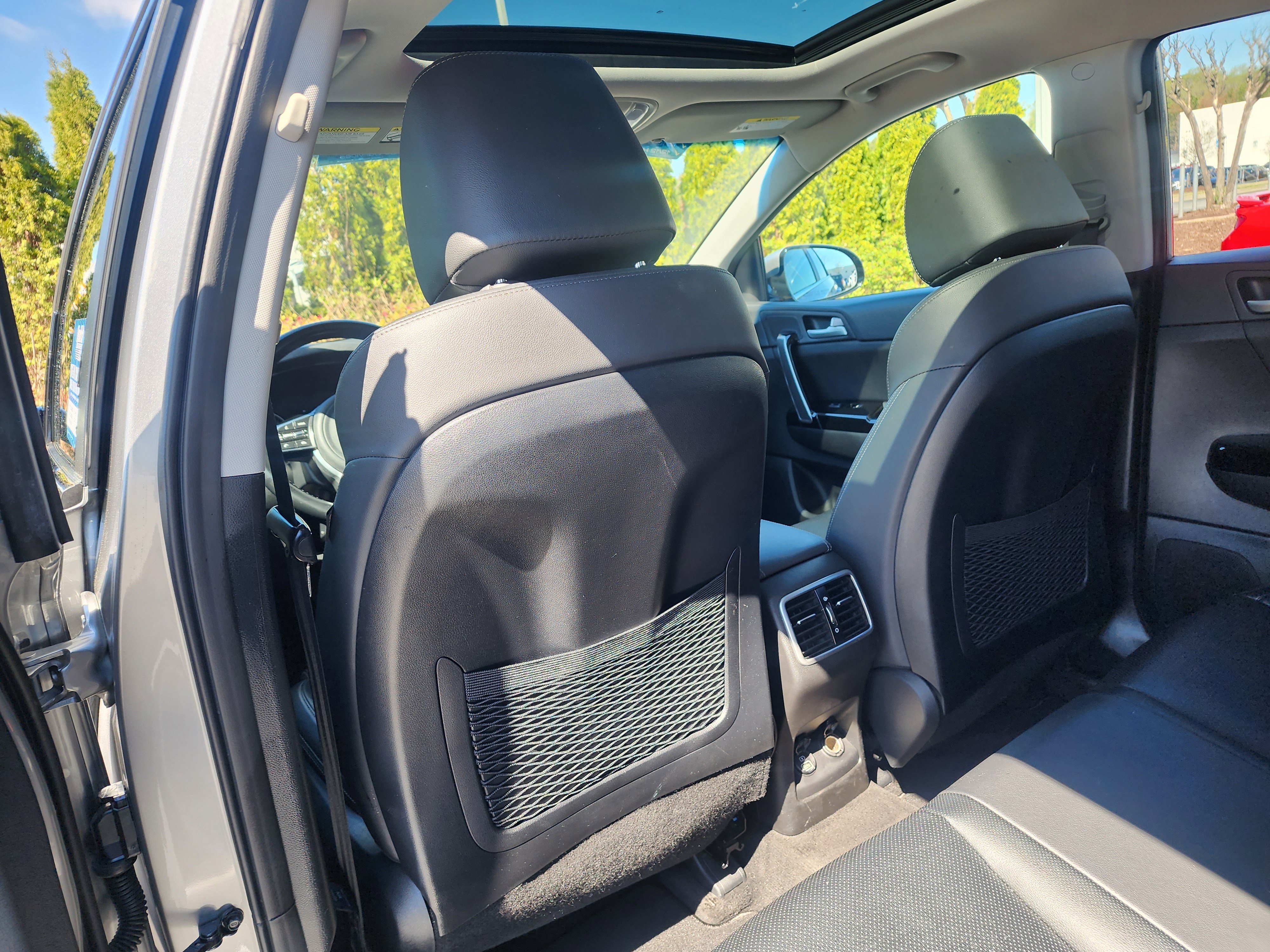Used 2022 Kia Sportage EX image 16