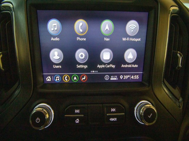 Used 2020 GMC Sierra 3500 Denali w/ Denali Ultimate Package image 13