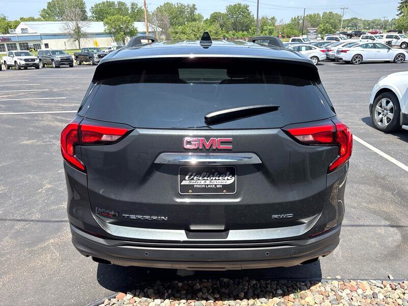 Used 2019 GMC Terrain SLE w/ Driver Convenience Package image 4