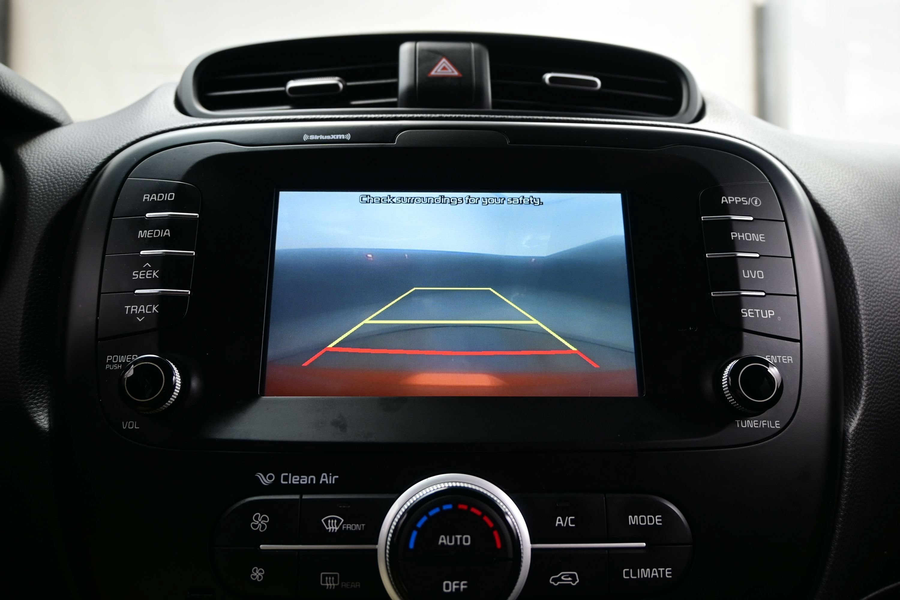 Used 2019 Kia Soul + FWD image 16